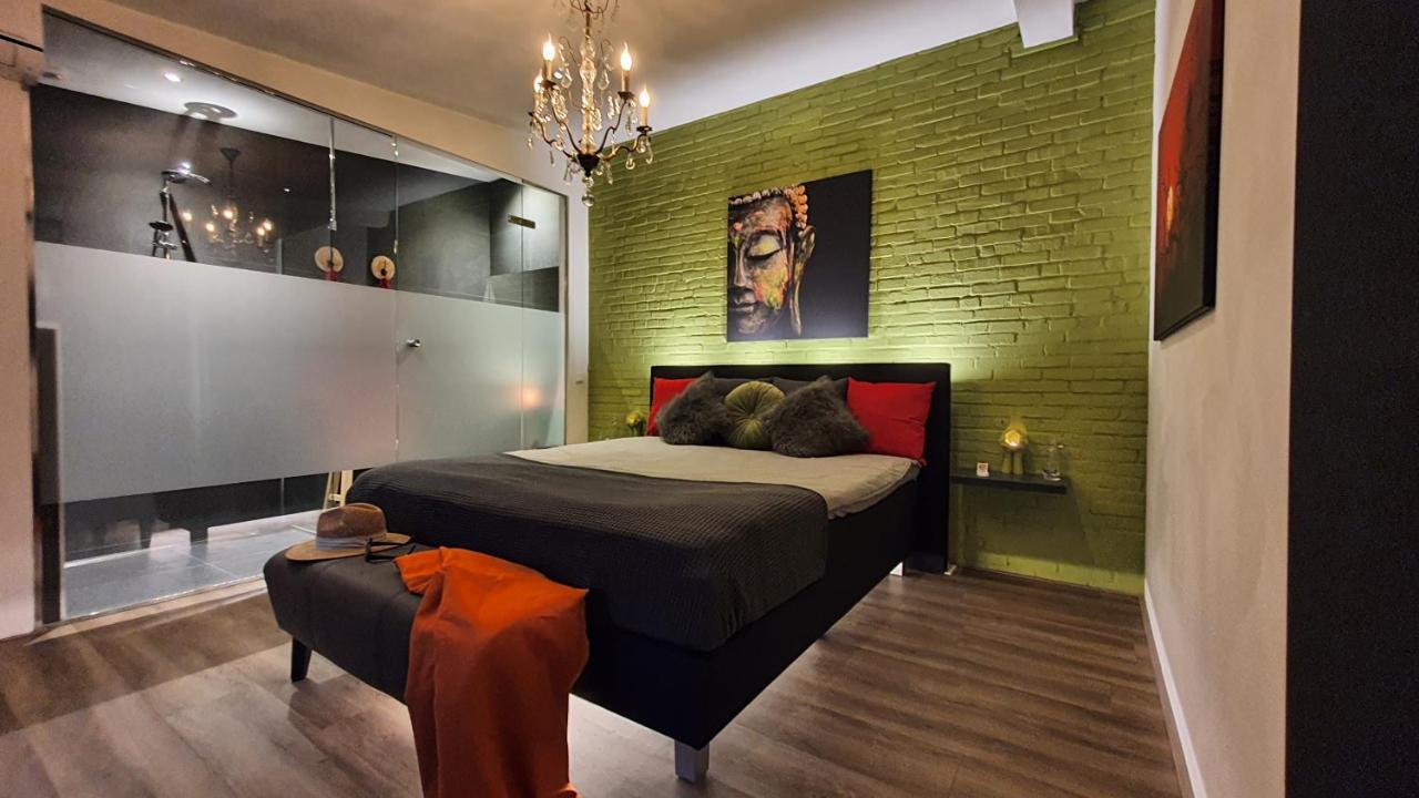 Downtown Hideaway, B&B Grand Deluxe Eindhoven Eksteriør bilde