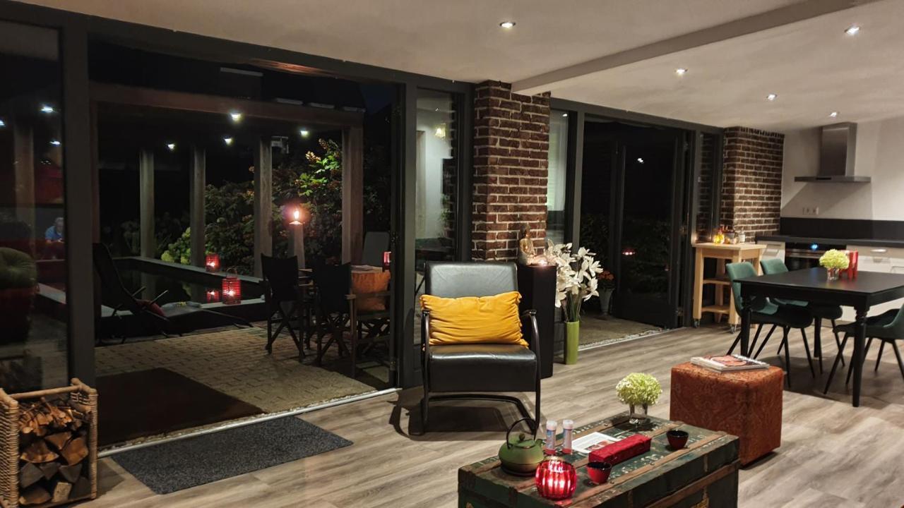 Downtown Hideaway, B&B Grand Deluxe Eindhoven Eksteriør bilde