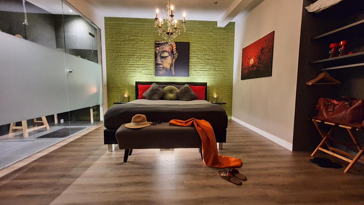 Downtown Hideaway, B&B Grand Deluxe Eindhoven Eksteriør bilde