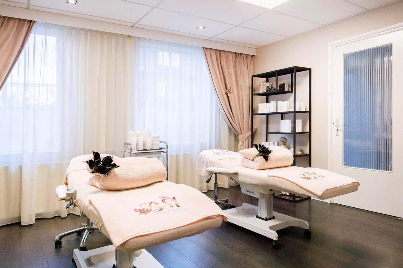 Downtown Hideaway, B&B Grand Deluxe Eindhoven Eksteriør bilde